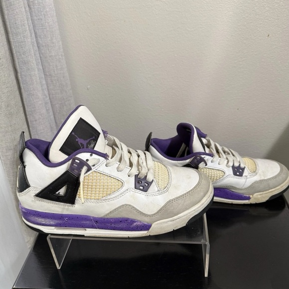Nike Air Jordan 4 IV Retro GS White Violet Purple Kids Size 6.5 Y US - Picture 1 of 10
